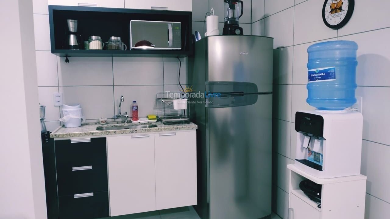 Apartamento para aluguel de temporada em Cabedelo (Ponta de Campina)