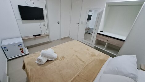 Miramar Suíte Lateral Mar no Na Praia Sunset