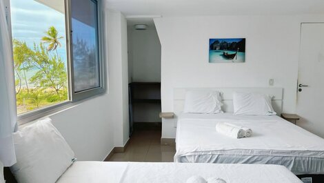 Side Suite Marp/ 4 People on the Beach