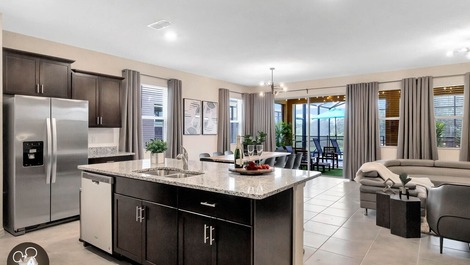 Disney vacation in a luxury home.