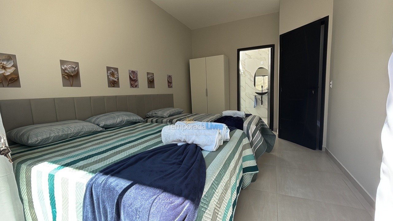 Casa para alquiler de vacaciones em Guaratuba (Balneário Eliane)