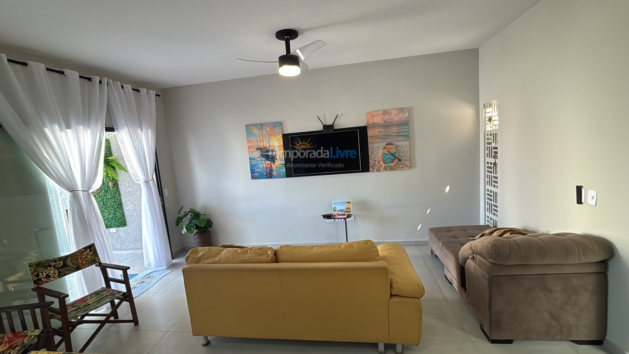 Casa para alquiler de vacaciones em Guaratuba (Balneário Eliane)