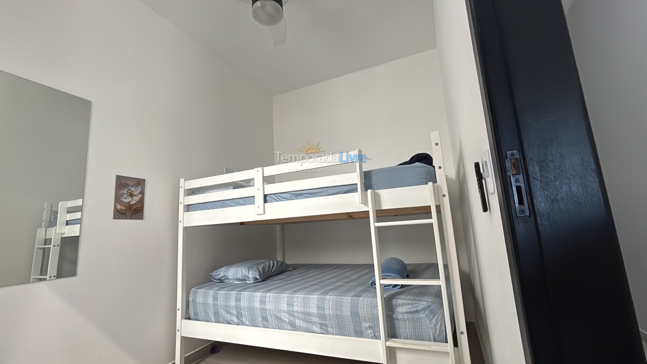 Casa para alquiler de vacaciones em Guaratuba (Balneário Eliane)