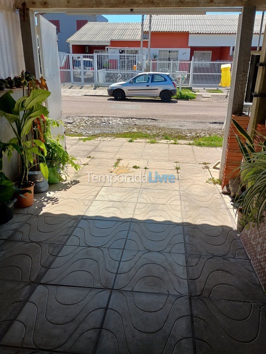 House for vacation rental in Cidreira (Centro)