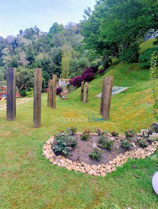 Apartamento para alquiler de vacaciones em Campos do Jordão (Jardim Belvedere)