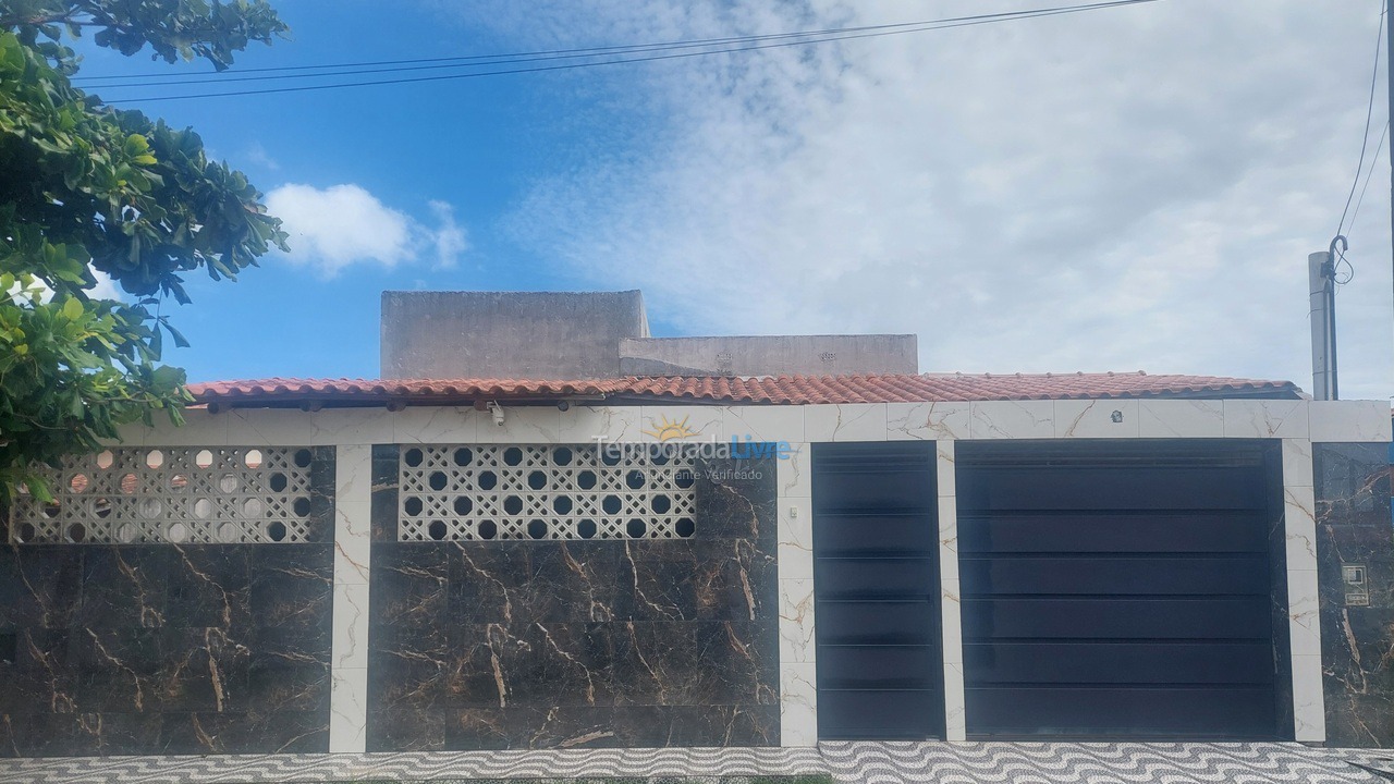 Casa para aluguel de temporada em Nova Viçosa (Sabacui)