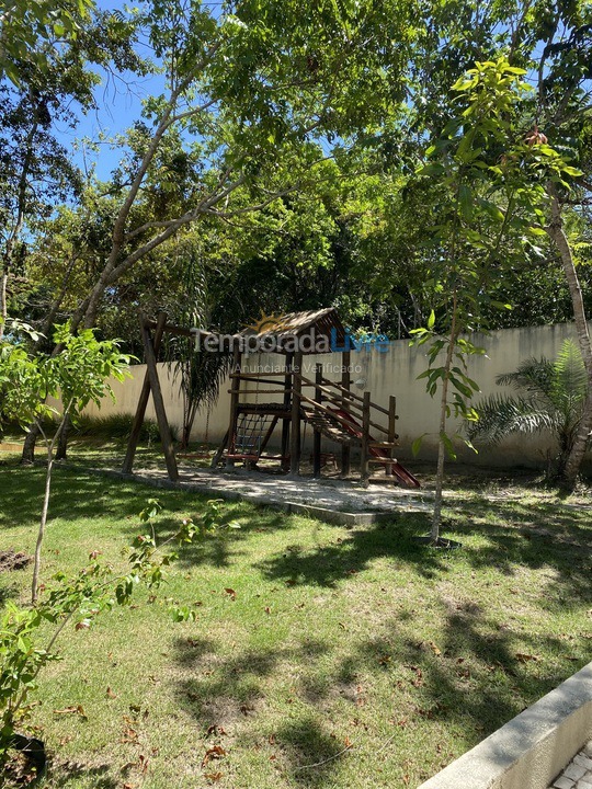 Casa para aluguel de temporada em Mata de São João (Açu da Torre Praia do Forte)