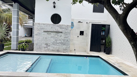 Belissima casa na praia de Piratininga