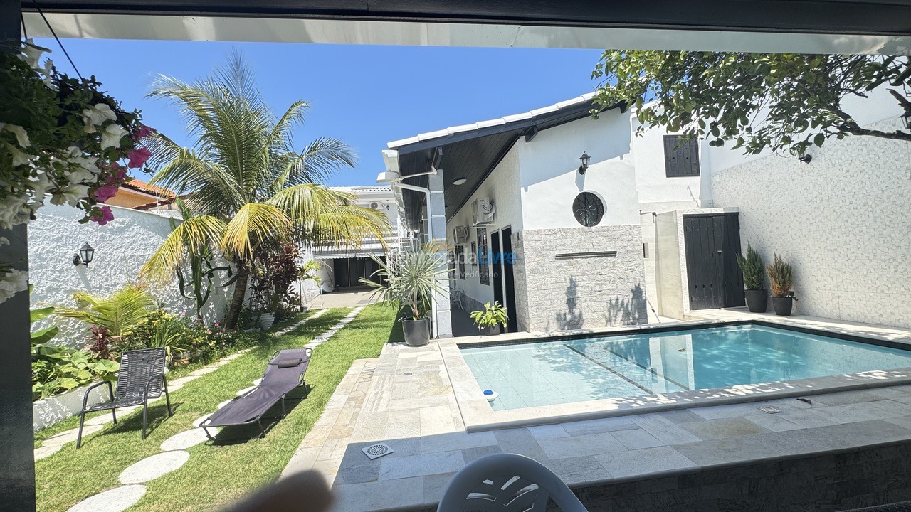 Casa para aluguel de temporada em Niterói (Piratininga)