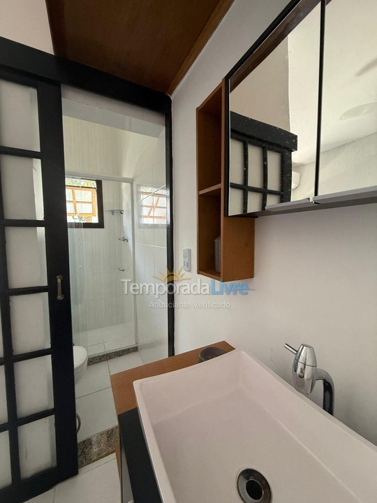 Casa para aluguel de temporada em Niterói (Piratininga)