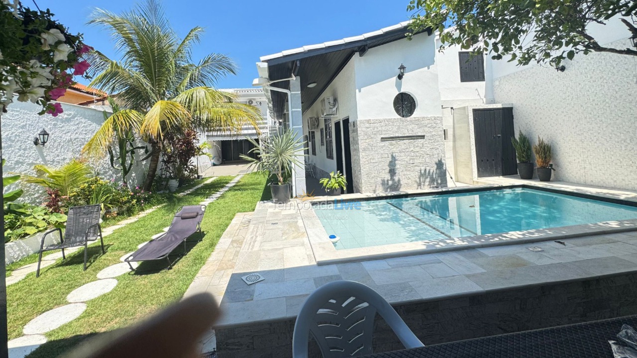 Casa para aluguel de temporada em Niterói (Piratininga)