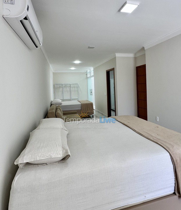 Casa para alquiler de vacaciones em Vila Velha (Barra do Jucu)