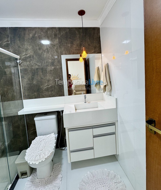 Casa para alquiler de vacaciones em Vila Velha (Barra do Jucu)