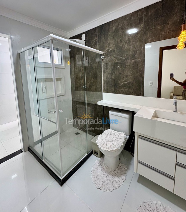 Casa para alquiler de vacaciones em Vila Velha (Barra do Jucu)