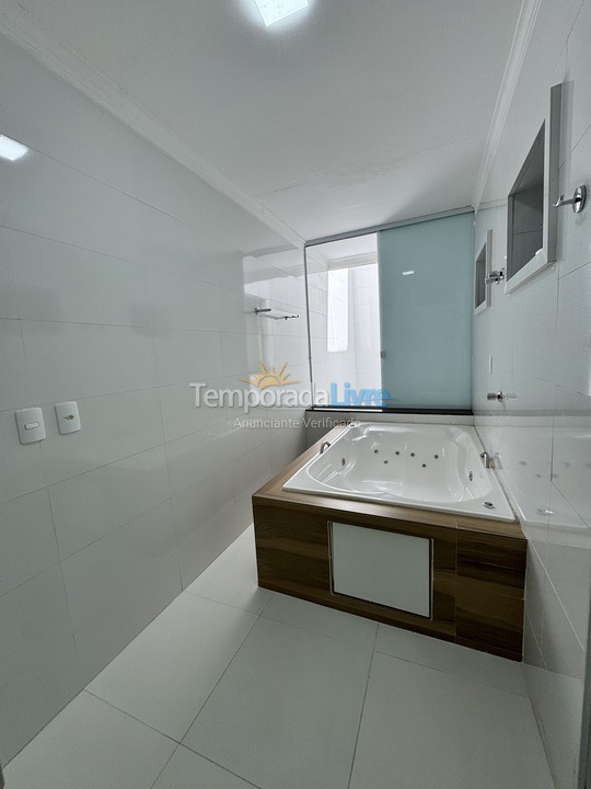 Casa para alquiler de vacaciones em Vila Velha (Barra do Jucu)