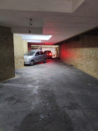 Great house in the corner of Forte, the best neighborhood in PG. WhatsApp 1198064-5242!