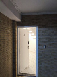 Great house in the corner of Forte, the best neighborhood in PG. WhatsApp 1198064-5242!