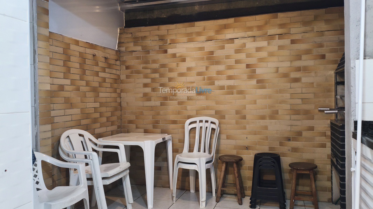 House for vacation rental in São Paulo (Praia Grande Canto do Forte)