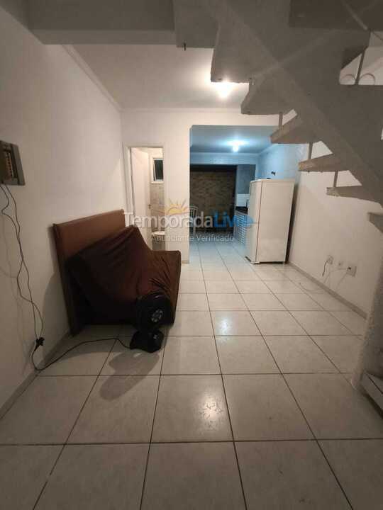 House for vacation rental in São Paulo (Praia Grande Canto do Forte)