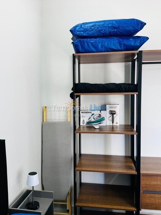 Casa para aluguel de temporada em Caraguatatuba (Praia das Palmeiras)