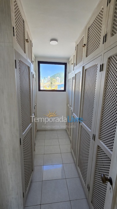 House for vacation rental in Guarujá (Enseada)