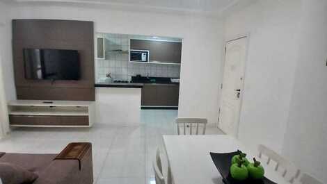 QUADRA DO MAR 3 QUARTOS COM AR NO CORAÇÃO DA MEIA PRAIA