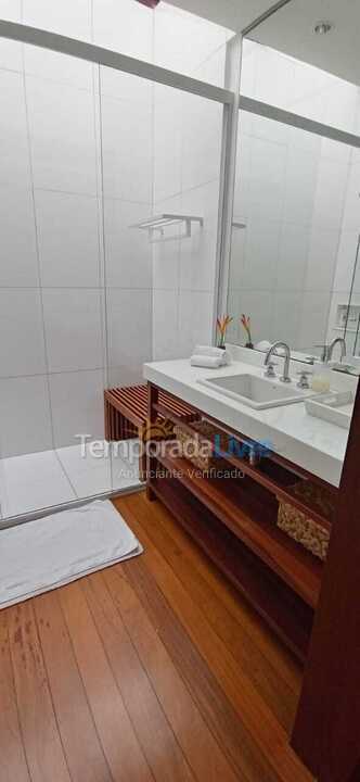 Casa para aluguel de temporada em São Sebastião (Praia da Baleia)