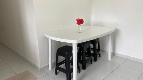 Apto. martim de sá 2 dor.