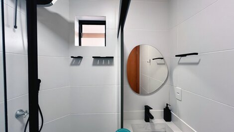 Apto com 2 quartos, Wi-Fi e ar-condicionado