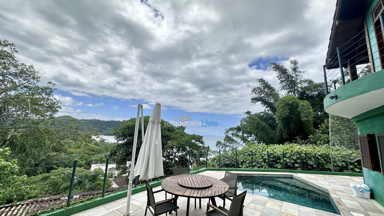 House for vacation rental in São Sebastião (Barra do Sahy)