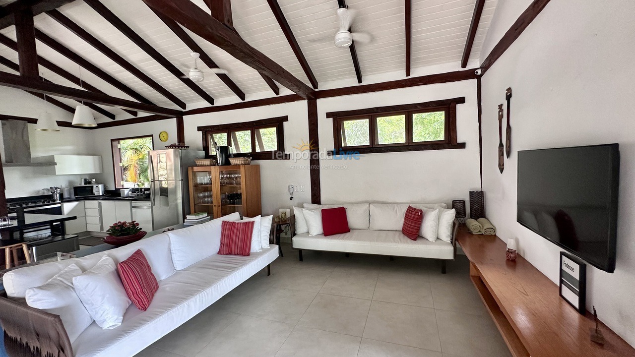 House for vacation rental in São Sebastião (Barra do Sahy)