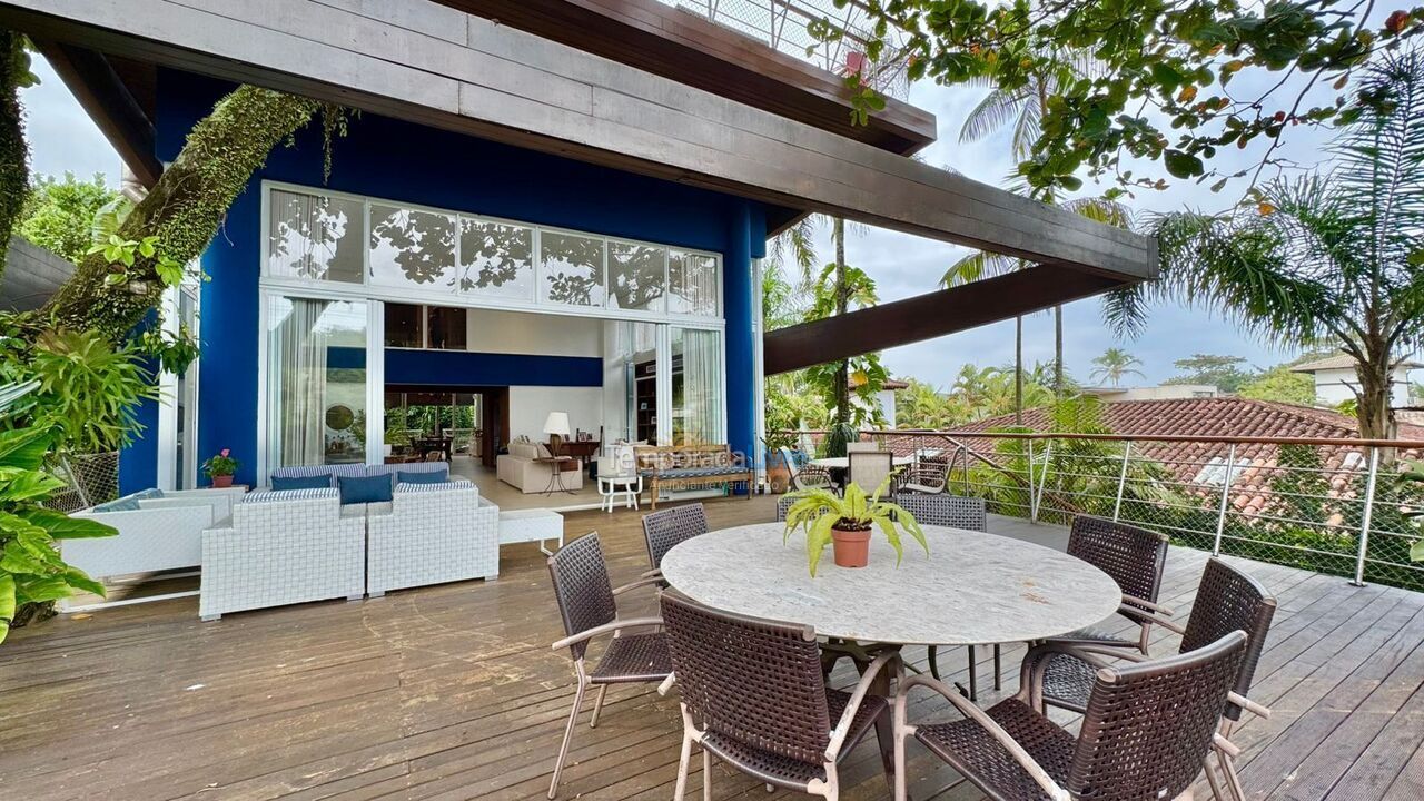 Casa para alquiler de vacaciones em São Sebastião (Praia da Baleia)