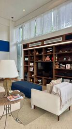 Casa disponible para alquilar a 50 metros de la playa de Baleia.