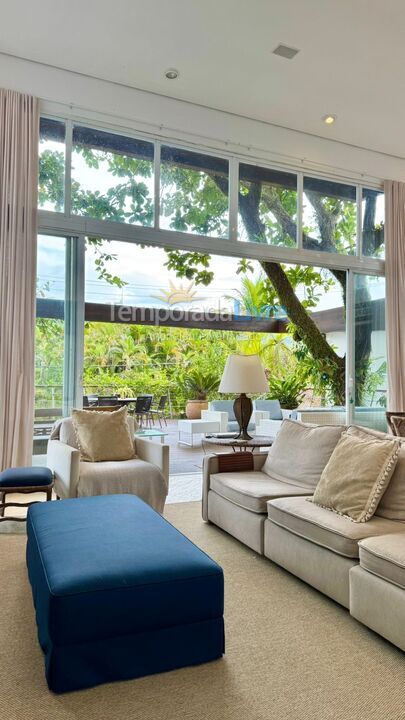 Casa para alquiler de vacaciones em São Sebastião (Praia da Baleia)