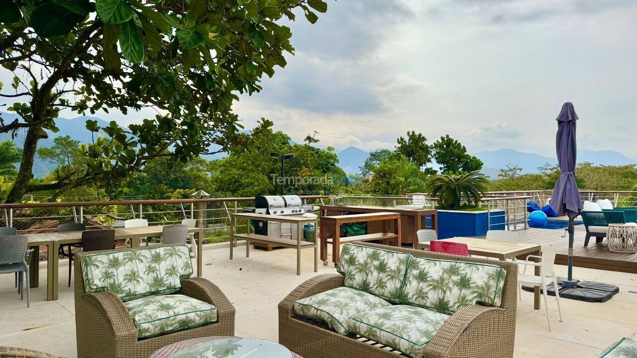 Casa para alquiler de vacaciones em São Sebastião (Praia da Baleia)