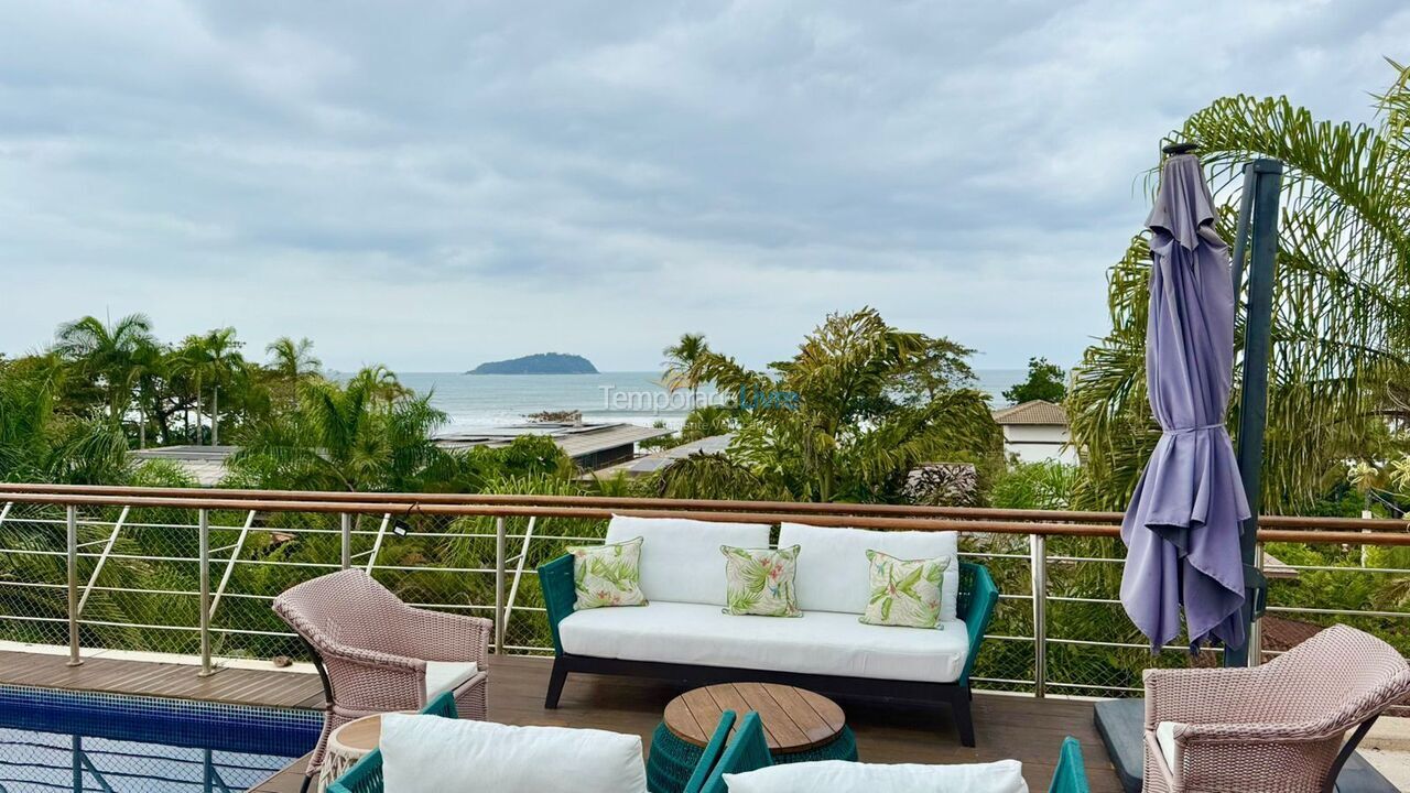 Casa para alquiler de vacaciones em São Sebastião (Praia da Baleia)