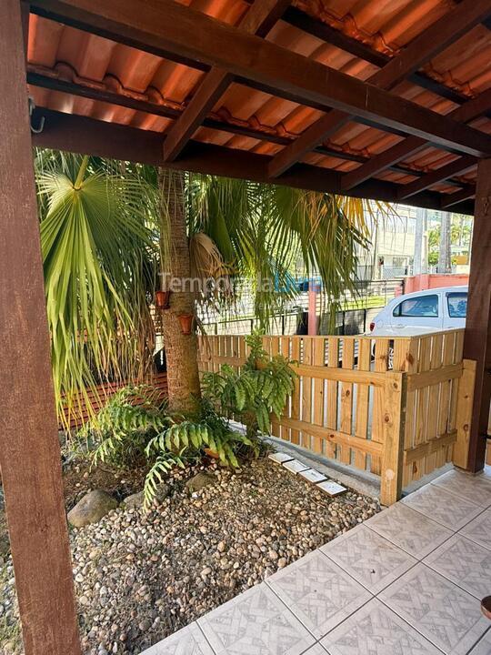 House for vacation rental in Bombinhas (Praia de Bombinhas)