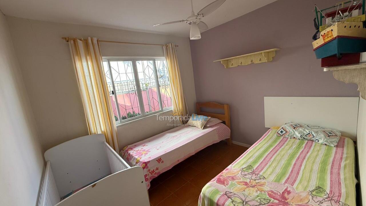 House for vacation rental in Bombinhas (Praia de Bombinhas)