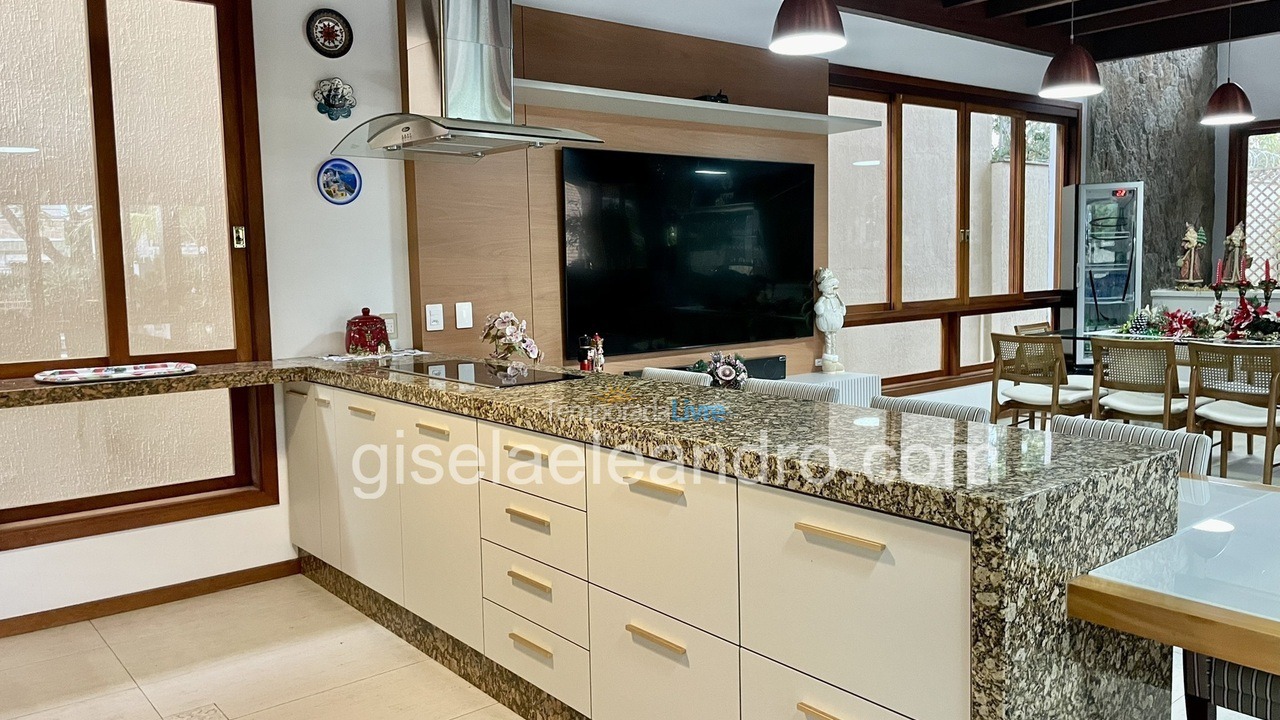 Casa para aluguel de temporada em Florianopolis (Jurerê Internacional)