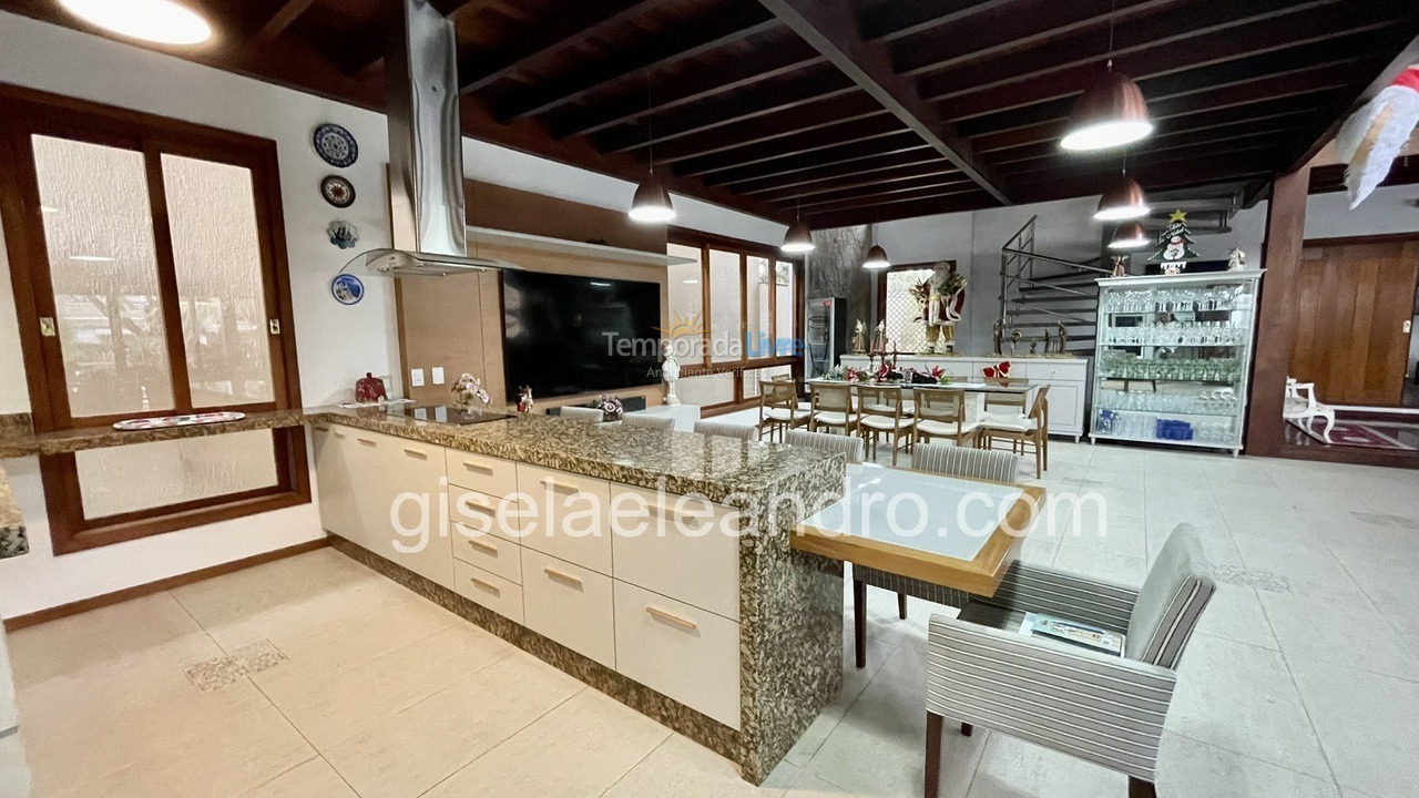 Casa para aluguel de temporada em Florianopolis (Jurerê Internacional)