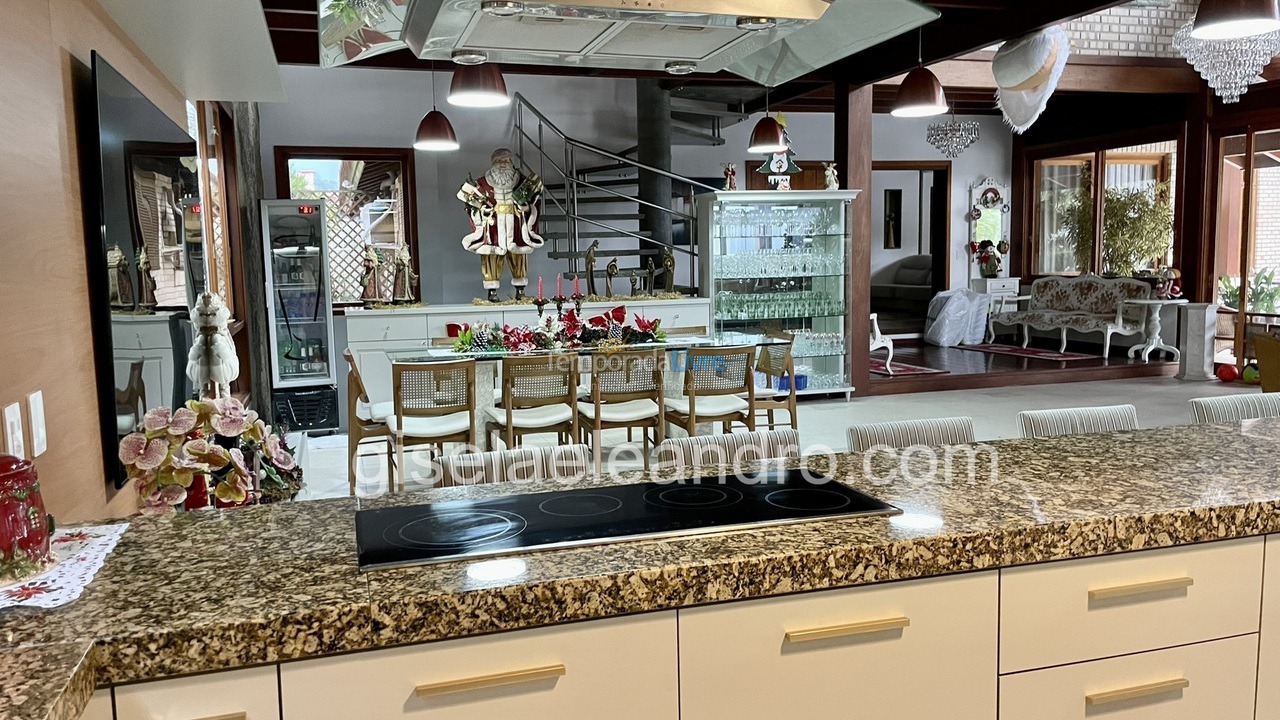 Casa para aluguel de temporada em Florianopolis (Jurerê Internacional)