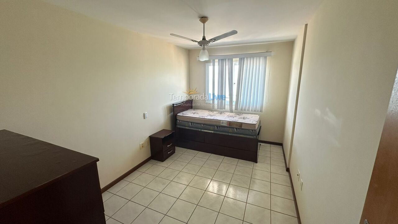 Apartamento para aluguel de temporada em Guarapari (Praia do Morro)