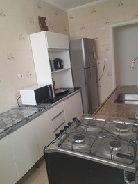 Furnished apartment one block from Caiçara beach.