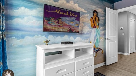 House near Disney with 4 bedrooms.