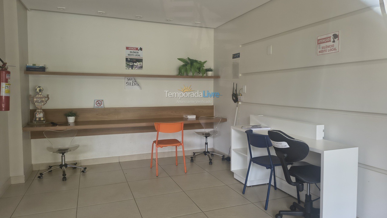 Apartamento para aluguel de temporada em Goiânia (Village Veneza)