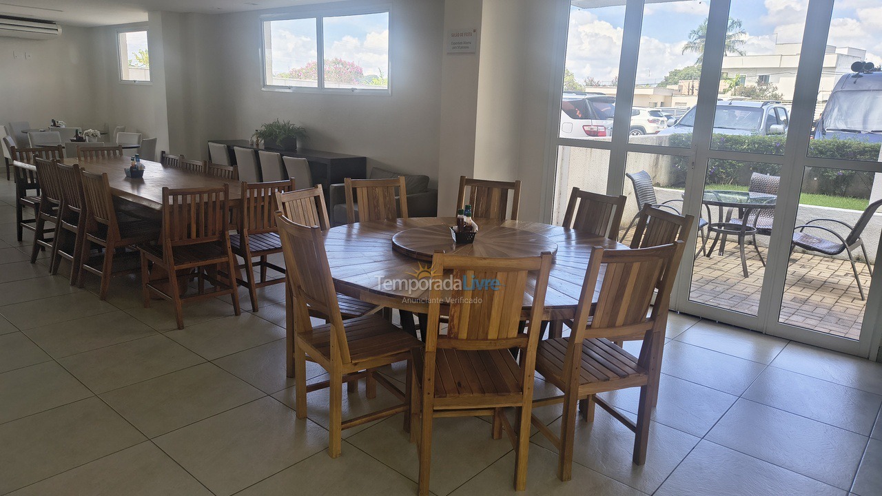 Apartamento para aluguel de temporada em Goiânia (Village Veneza)