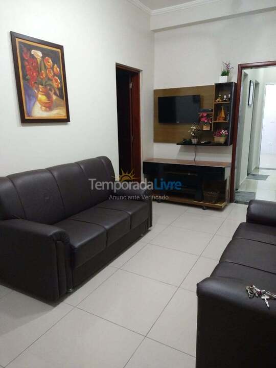 Casa para aluguel de temporada em Praia Grande (Praia do Caiçara)