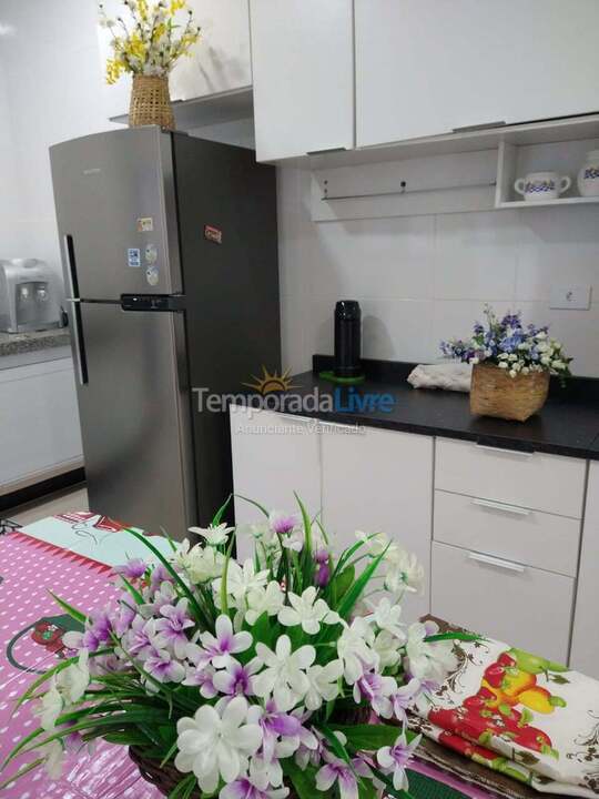 Casa para aluguel de temporada em Praia Grande (Praia do Caiçara)