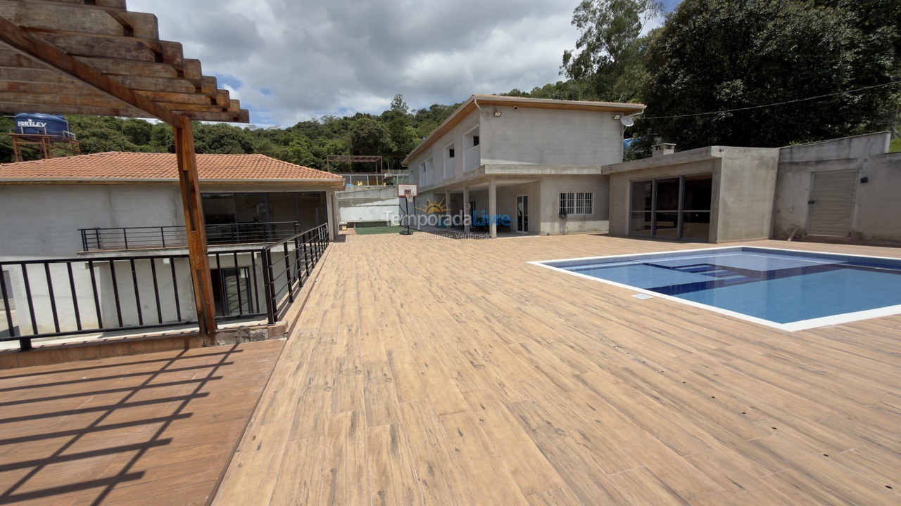 Chácara / sítio para aluguel de temporada em Mairiporã (Vila São Vicente)