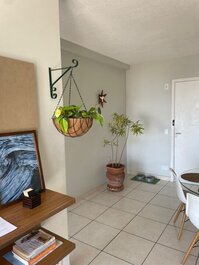 17o andar — ampla vista mar.